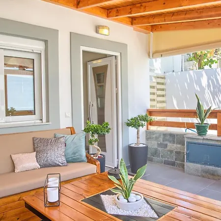 Rhodian Filoxenia Semesterbostad *